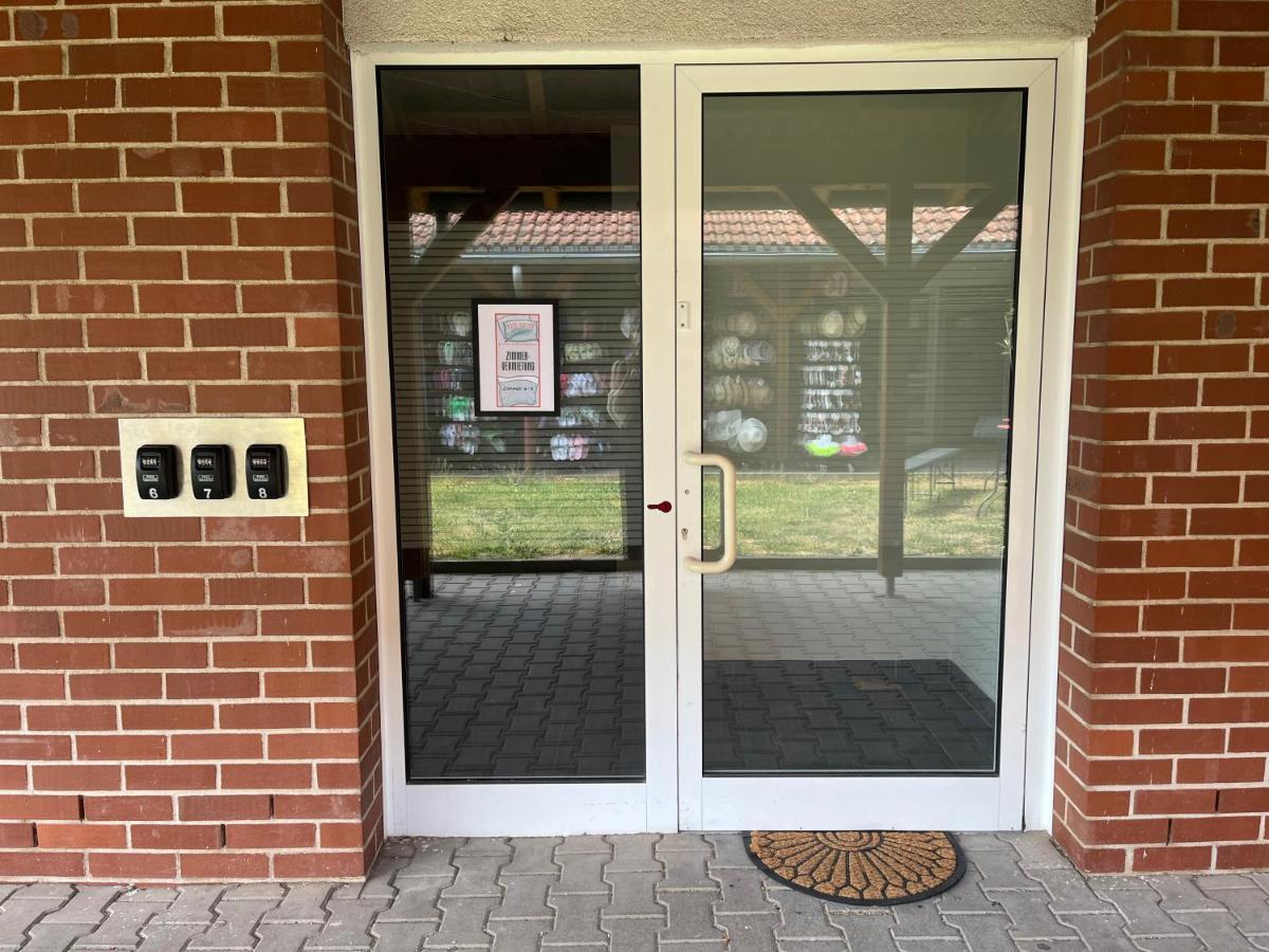 Zimmervermietung Allstedt Bagian luar foto